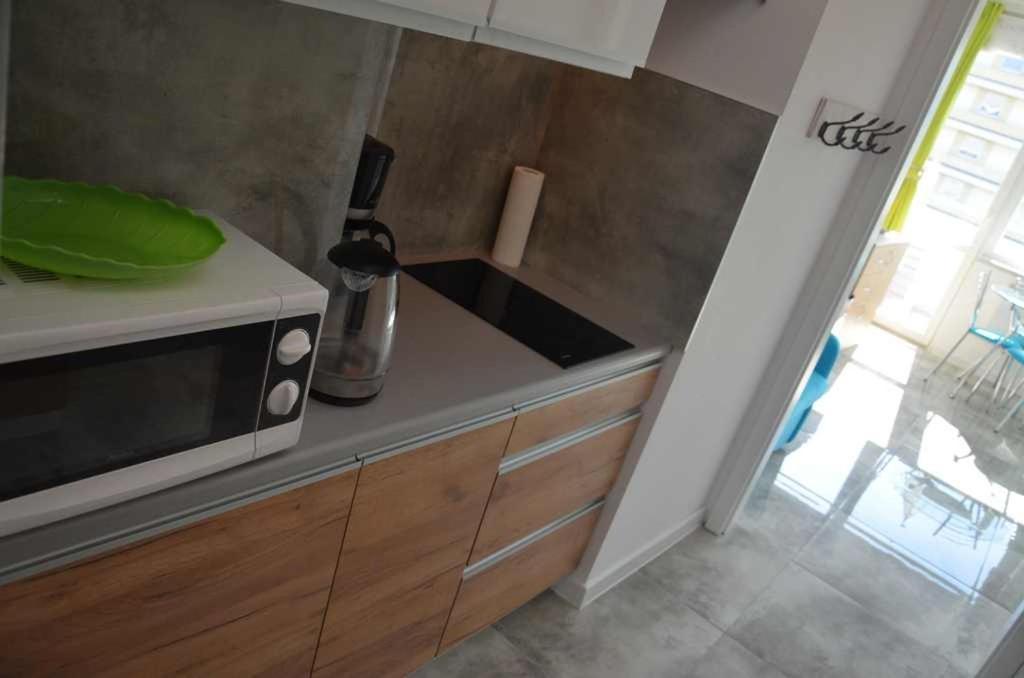 Apartament Z Panoramicznym Widokiem Na Morze Blisko Plazy I Centrum Pl Eng De 米兹多洛杰 外观 照片